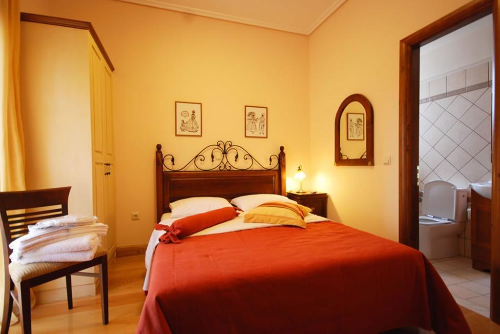 קרפניסיון Valentini Guesthouse חדר תמונה