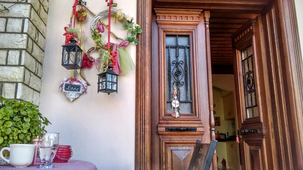 קרפניסיון Valentini Guesthouse מראה חיצוני תמונה